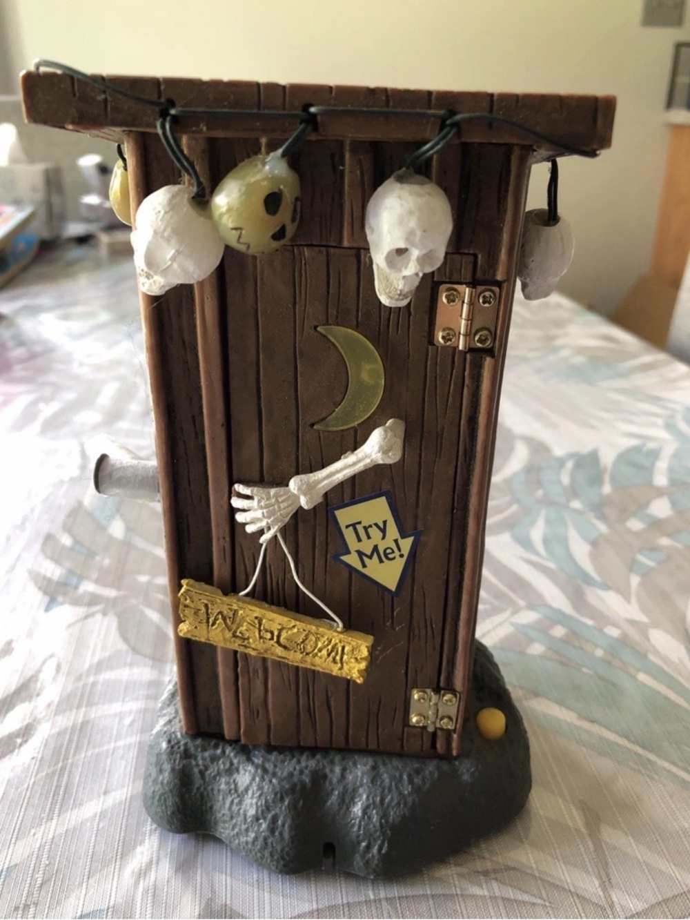 Vtg Gemmy Haunted Outhouse, Halloween Decor - 7.5” Tall